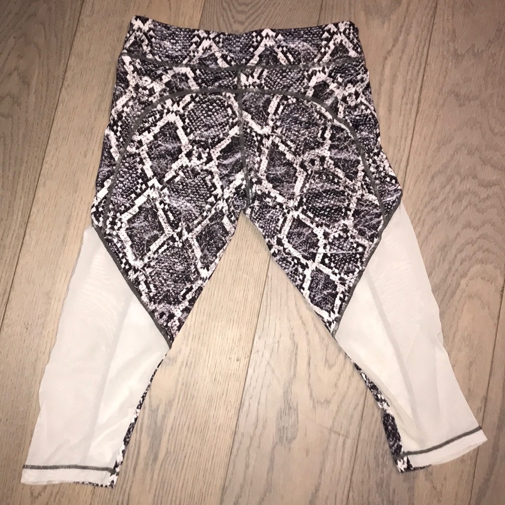 Varley Activewear Python Tights - image 3